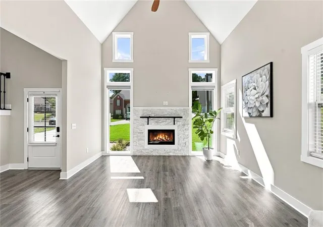 Photo 2 of Single family home for sale at 181 Eagle Glen Dr, Woodstock, GA 30189 | MLS# 7836369 | Listing updated on 2026-09-19