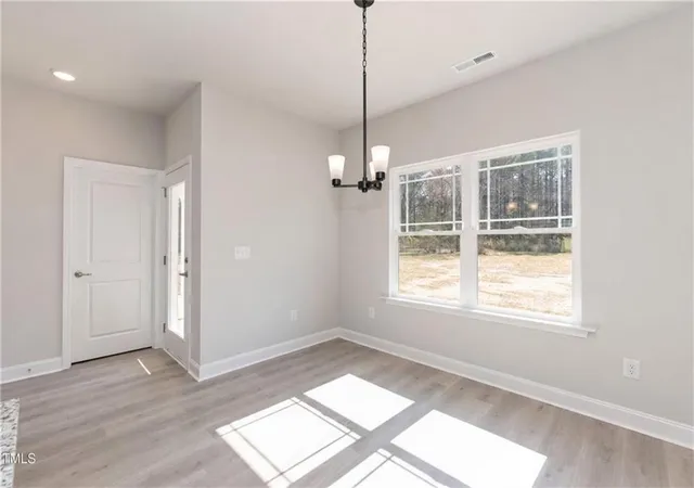 Photo 3 of Single family home for sale at 1655 Norris Landing Dr, Snellville, GA 30039 | MLS# 7826907 | Listing updated on 2026-09-07