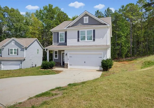 Photo 2 of Single family home for sale at 795 Jackson Ct, Social Circle, GA 30025 | MLS# 7833380 | Listing updated on 2026-09-09