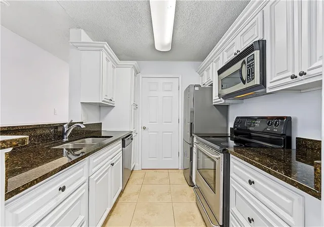 Photo 3 of Condo for sale at 6301 Santa Fe Pkwy, Sandy Springs, GA 30350 | MLS# 7838477 | Listing updated on 2026-09-16
