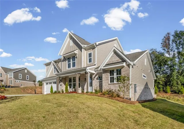 Photo 4 of Single family home for sale at 111 Wood Grv Ln, Canton, GA 30114 | MLS# 7858657 | Listing updated on 2026-10-24