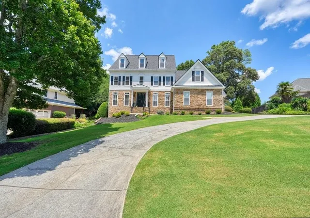 Photo 2 of Single family home for sale at 7430 Northampton Ct, Cumming, GA 30040 | MLS# 7850114 | Listing updated on 2026-10-25