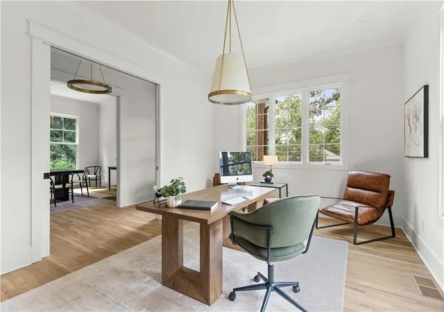 Photo 3 of Single family home for sale at 915 Amsterdam Ave, Atlanta, GA 30306 | MLS# 7831295 | Listing updated on 2026-10-22