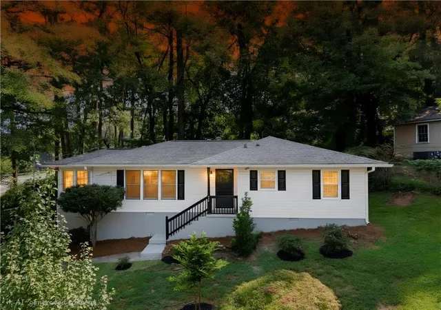 Photo 1 of Single family home for sale at 220 Woods Dr Ne, Marietta, GA 30060 | MLS# 7833686 | Listing updated on 2026-09-11