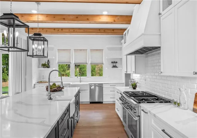 Photo 3 of Single family home for sale at 1013 Crossroad Trl, Alpharetta, GA 30004 | MLS# 7632727 | Listing updated on 2026-09-07