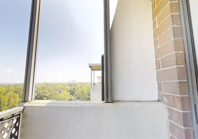 Photo 2 of Sale Pending at 300 Johnson Fry Rd Ne #B1003, Sandy Springs, GA 30328 | MLS# 7833350 | Listing updated on 2026-09-11