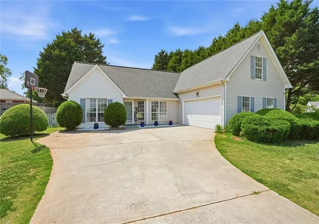 Photo 1 of Sale Pending at 35 Shenandoah Dr, Winder, GA 30680 | MLS# 7836007 | Listing updated on 2026-10-06