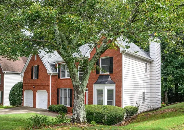 Photo 2 of Single family home for sale at 2140 Soft Pine Ln, Acworth, GA 30102 | MLS# 7836109 | Listing updated on 2026-09-15