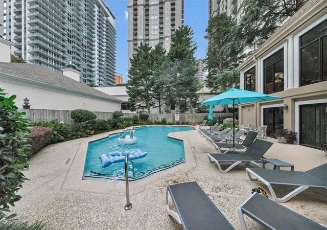 Photo 3 of Condo for sale at 244 13th Street NE #103, Atlanta, GA 30309 | MLS# 7829156 | Listing updated on 2026-09-02