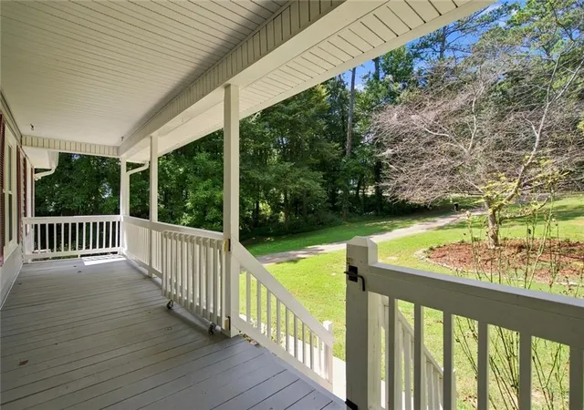 Photo 4 of Single family home for sale at 137 Village Court, Woodstock, GA 30188 | MLS# 7831125 | Listing updated on 2026-09-09