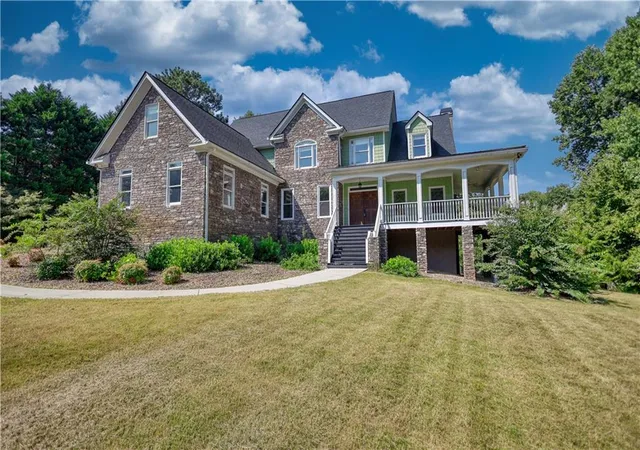 Photo 3 of Single family home for sale at 125 Costleys Brg Dr, Oxford, GA 30054 | MLS# 7835274 | Listing updated on 2026-09-18