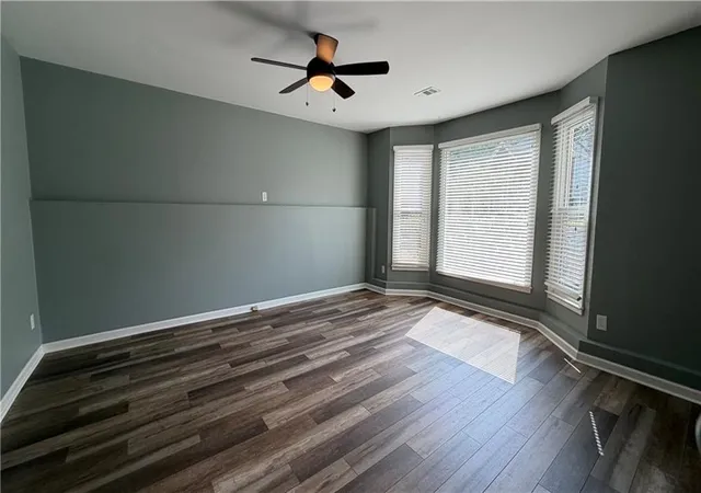 Photo 3 of Single family home for sale at 142 Clubhouse Dr NW, Kennesaw, GA 30144 | MLS# 7831988 | Listing updated on 2026-09-09
