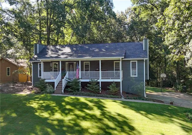 Photo 1 of Sale Pending at 2109 Winding Crk Ln Sw, Marietta, GA 30064 | MLS# 7839309 | Listing updated on 2026-10-03
