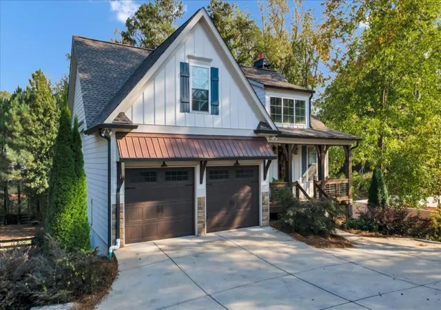 Photo 2 of Single family home for sale at 3580 Univeter Rd, Canton, GA 30115 | MLS# 7856503 | Listing updated on 2026-10-23