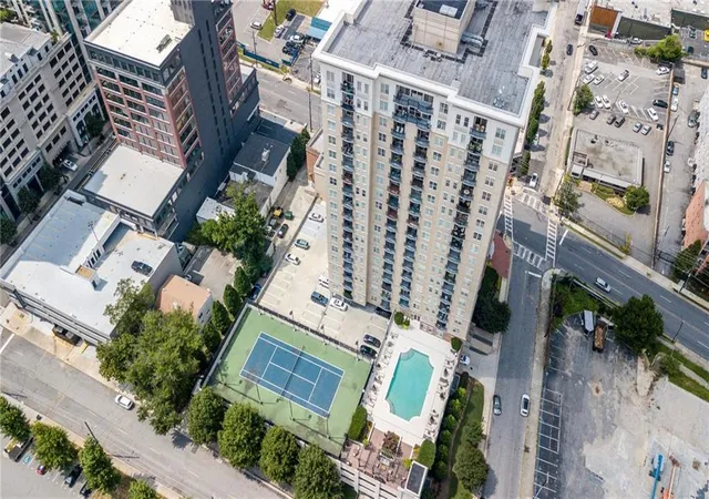 Photo 36 of Condo for sale at 325 E Paces Fry Rd Ne #1704, Atlanta, GA 30305 | MLS# 7831821 | Listing updated on 2026-09-03