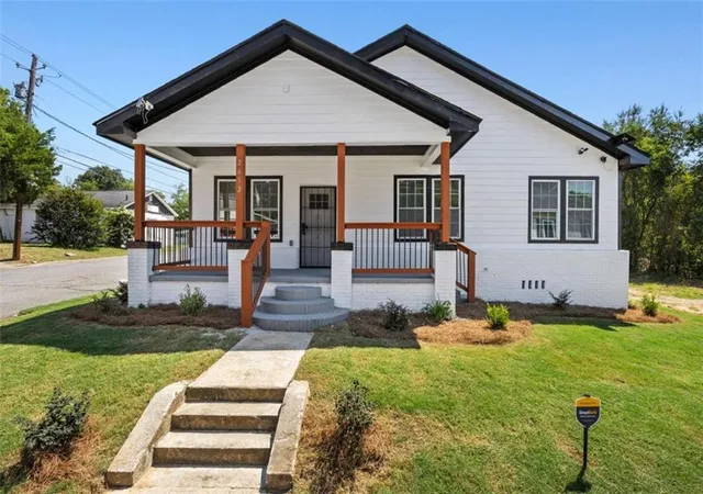 Photo 1 of Single family home for sale at 2652 Antioch Rd, Macon, GA 31206 | MLS# 7831970 | Listing updated on 2026-09-20