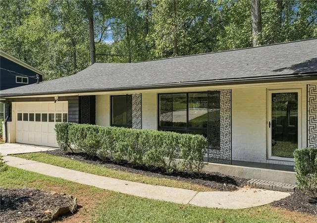 Photo 3 of Single family home for sale at 2636 Whiteleigh Ct Ne, Atlanta, GA 30345 | MLS# 7842047 | Listing updated on 2026-09-25