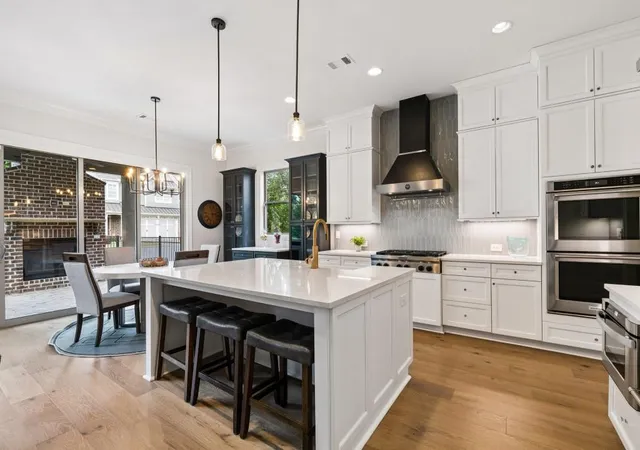 Photo 3 of Townhouse for sale at 4165 Avid Park NE, Marietta, GA 30062 | MLS# 7827483 | Listing updated on 2026-09-17
