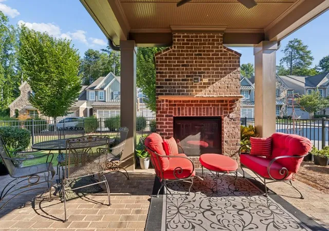 Photo 4 of Townhouse for sale at 4165 Avid Park NE, Marietta, GA 30062 | MLS# 7827483 | Listing updated on 2026-09-17