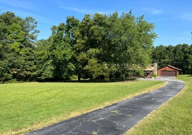 Photo 2 of Sale Pending at 3707 Thompson Ml Rd, Buford, GA 30519 | MLS# 7829457 | Listing updated on 2026-09-17