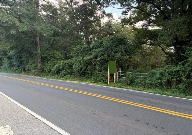 Photo 1 of Land for sale at 488 Atlanta Hwy SE, Winder, GA 30680 | MLS# 7829943 | Listing updated on 2026-09-05