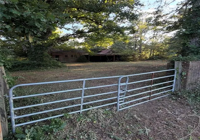 Photo 2 of Land for sale at 488 Atlanta Hwy SE, Winder, GA 30680 | MLS# 7829943 | Listing updated on 2026-09-05