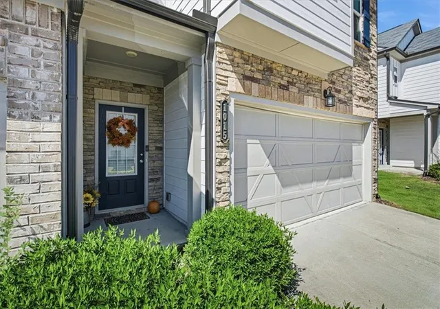 Photo 1 of Townhouse for sale at 1015 Ramon Dr, Grayson, GA 30017 | MLS# 7855305 | Listing updated on 2026-10-23