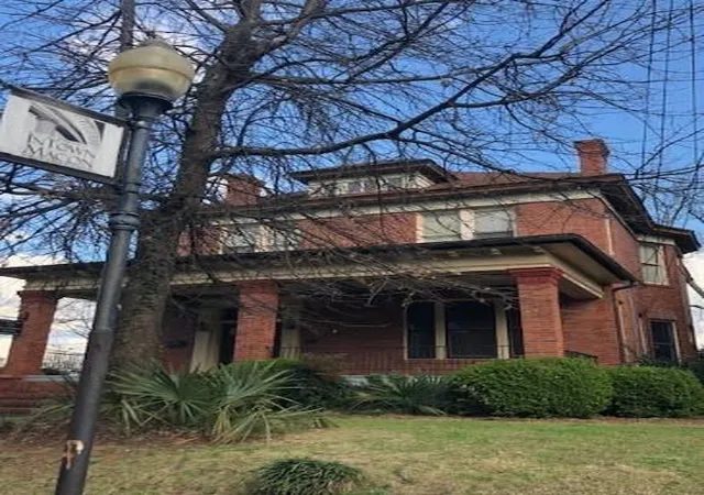 Listing Photo 2 - Condo for sale in building located at 328 Orange St, Macon, GA 31201