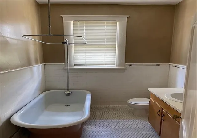 Listing Photo 5 - Condo for sale in building located at 328 Orange St, Macon, GA 31201
