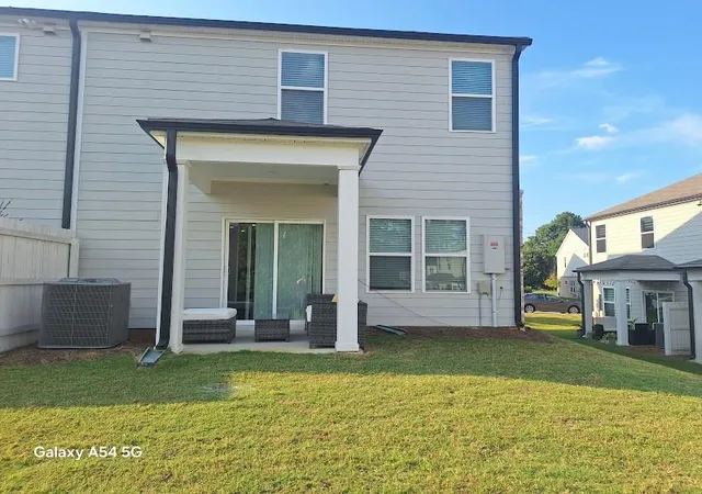 Photo 4 of Townhouse for sale at 1027 Sunny Lake Dr, Lawrenceville, GA 30043 | MLS# 7833101 | Listing updated on 2026-09-05