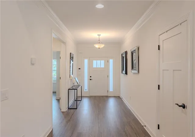 Photo 4 of Single family home for sale at 945 High Shl Dr, Monroe, GA 30655 | MLS# 7836447 | Listing updated on 2026-09-12