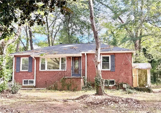 Photo 1 of Single family home for sale at 1948 Oak Valley Rd, Decatur, GA 30035 | MLS# 7848647 | Listing updated on 2026-10-29