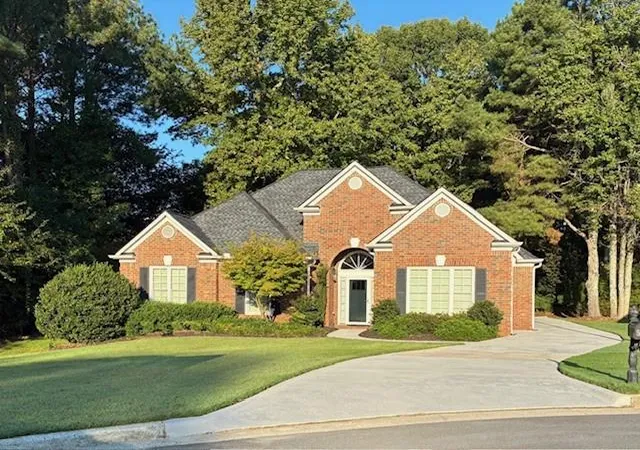 Photo 2 of Single family home for sale at 550 Arbor N Way, Alpharetta, GA 30004 | MLS# 7779426 | Listing updated on 2026-09-19