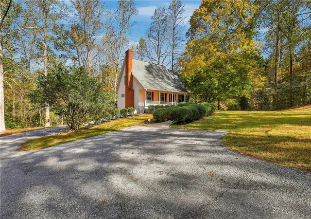 Photo 1 of Single family home for sale at 369 Featherwood Dr, Cornelia, GA 30531 | MLS# 7860621 | Listing updated on 2026-10-29
