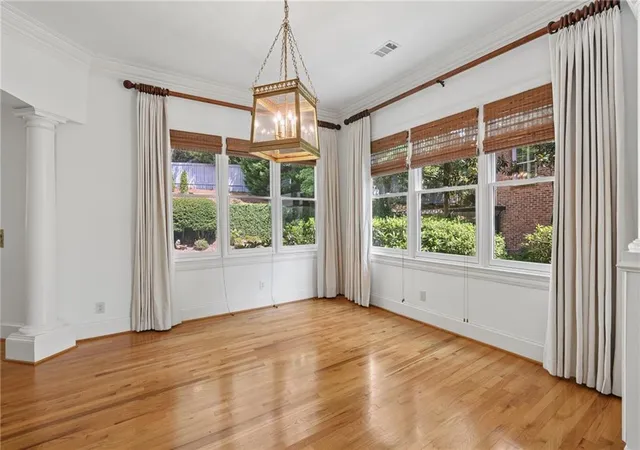 Photo 4 of Single family home for sale at 1036 Arbor Tr NE, Brookhaven, GA 30319 | MLS# 7830951 | Listing updated on 2026-09-14