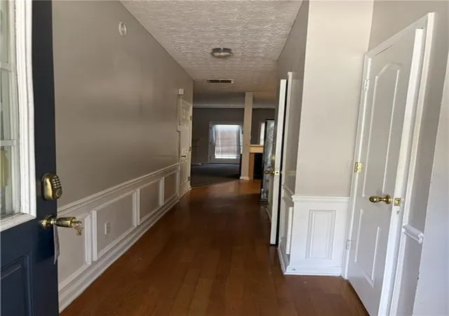 Photo 2 of Townhouse for sale at 3004 Heritage Villas Dr, Lithonia, GA 30038 | MLS# 7839880 | Listing updated on 2026-09-18