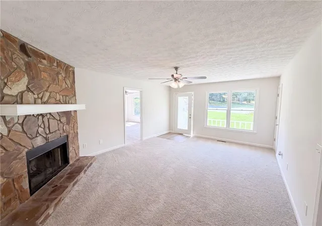Photo 2 of Single family home for sale at 806 Ruswood Rd, Winder, GA 30680 | MLS# 7832721 | Listing updated on 2026-10-20