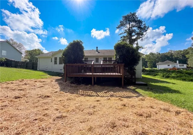 Photo 4 of Single family home for sale at 806 Ruswood Rd, Winder, GA 30680 | MLS# 7832721 | Listing updated on 2026-10-20