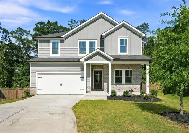 Single family home for sale at 176 Meander Dr, Woodstock, GA 30188 | MLS# 7829562