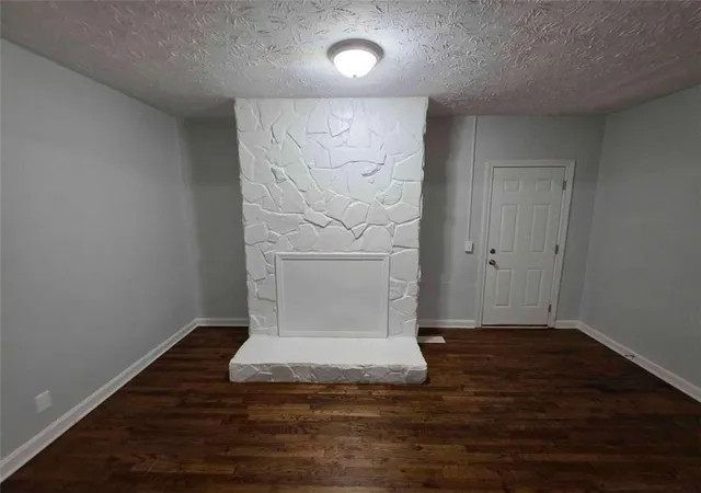 Photo 3 of Single family home for sale at 527 Walton Rd, Monroe, GA 30656 | MLS# 7834756 | Listing updated on 2026-09-11