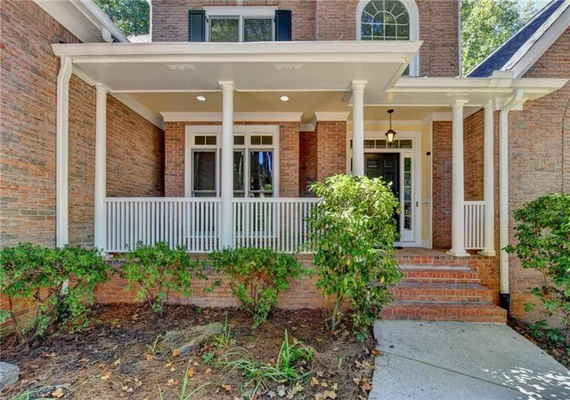 Photo 2 of Single family home for sale at 4390 Laurel Grv Tr, Suwanee, GA 30024 | MLS# 7836019 | Listing updated on 2026-10-08