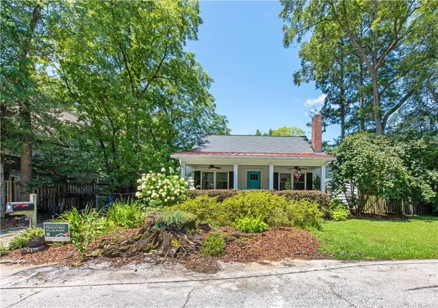 Photo 2 of Sale Pending at 2430 Shenandoah Ave, Atlanta, GA 30305 | MLS# 7834119 | Listing updated on 2026-09-25