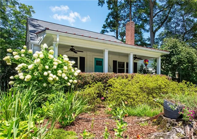 Photo 3 of Sale Pending at 2430 Shenandoah Ave, Atlanta, GA 30305 | MLS# 7834119 | Listing updated on 2026-09-25