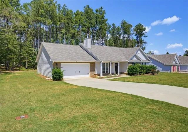 Photo 2 of Single family home for sale at 62 Windrow Trl, Statham, GA 30666 | MLS# 7834564 | Listing updated on 2026-09-09