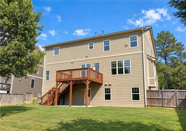 Photo 4 of Single family home for sale at 320 Rockmann Ln SW, Marietta, GA 30064 | MLS# 7856389 | Listing updated on 2026-10-29