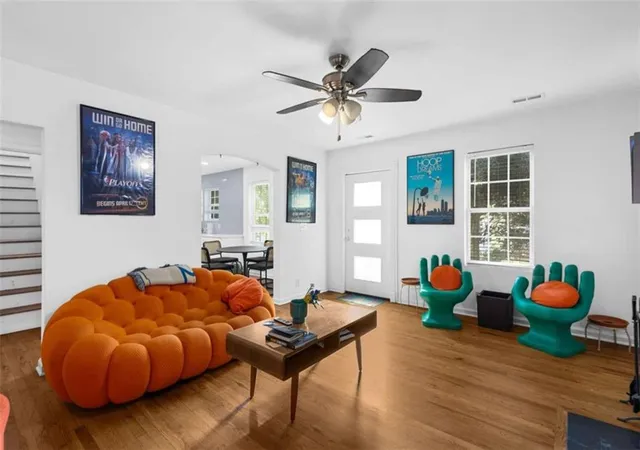Photo 4 of Single family home for sale at 1816 Sylvan Rd, Atlanta, GA 30310 | MLS# 7840886 | Listing updated on 2026-09-21