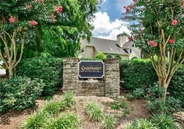 Photo 3 of Single family home for sale at 270 Sweetwater Tr, Roswell, GA 30076 | MLS# 7835624 | Listing updated on 2026-10-09