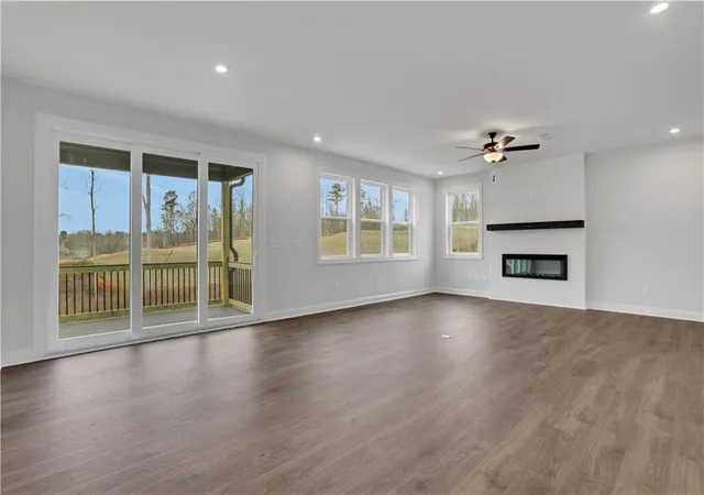 Photo 2 of Single family home for sale at 5940 Violet Ln, Cumming, GA 30028 | MLS# 7859086 | Listing updated on 2026-10-28