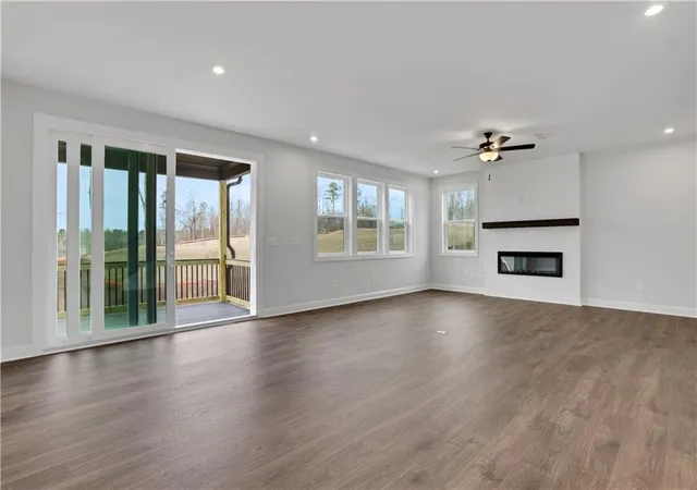 Photo 3 of Single family home for sale at 5940 Violet Ln, Cumming, GA 30028 | MLS# 7859086 | Listing updated on 2026-10-28