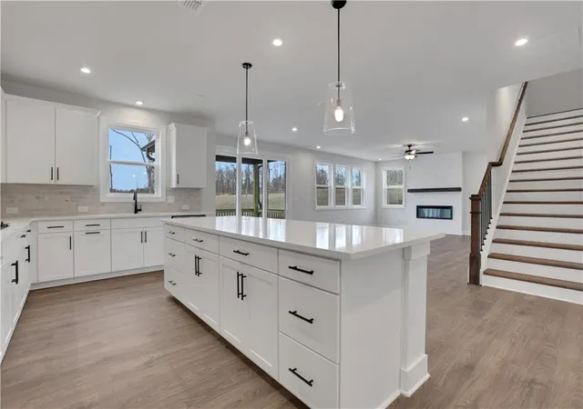 Photo 4 of Single family home for sale at 5940 Violet Ln, Cumming, GA 30028 | MLS# 7859086 | Listing updated on 2026-10-28